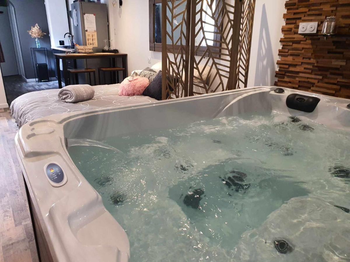 2Bulles Apartment Saint-Mamet Ngoại thất bức ảnh